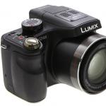 Panasonic LUMIX DMC-FZ300 digital camera review and testing XLR channel audio input connectors
